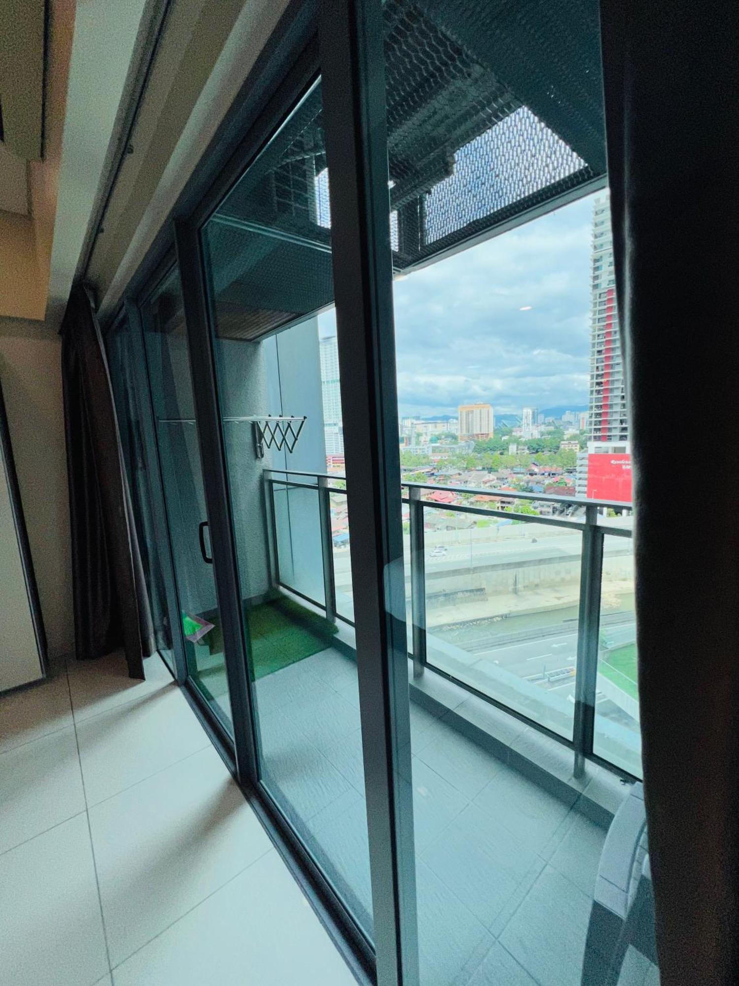 Summer Suites Klcc By Classy Kuala Lumpur Kültér fotó